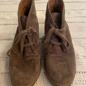 Soft, brown boots. Brand: Target, Color: brown, Size: 8 1/2